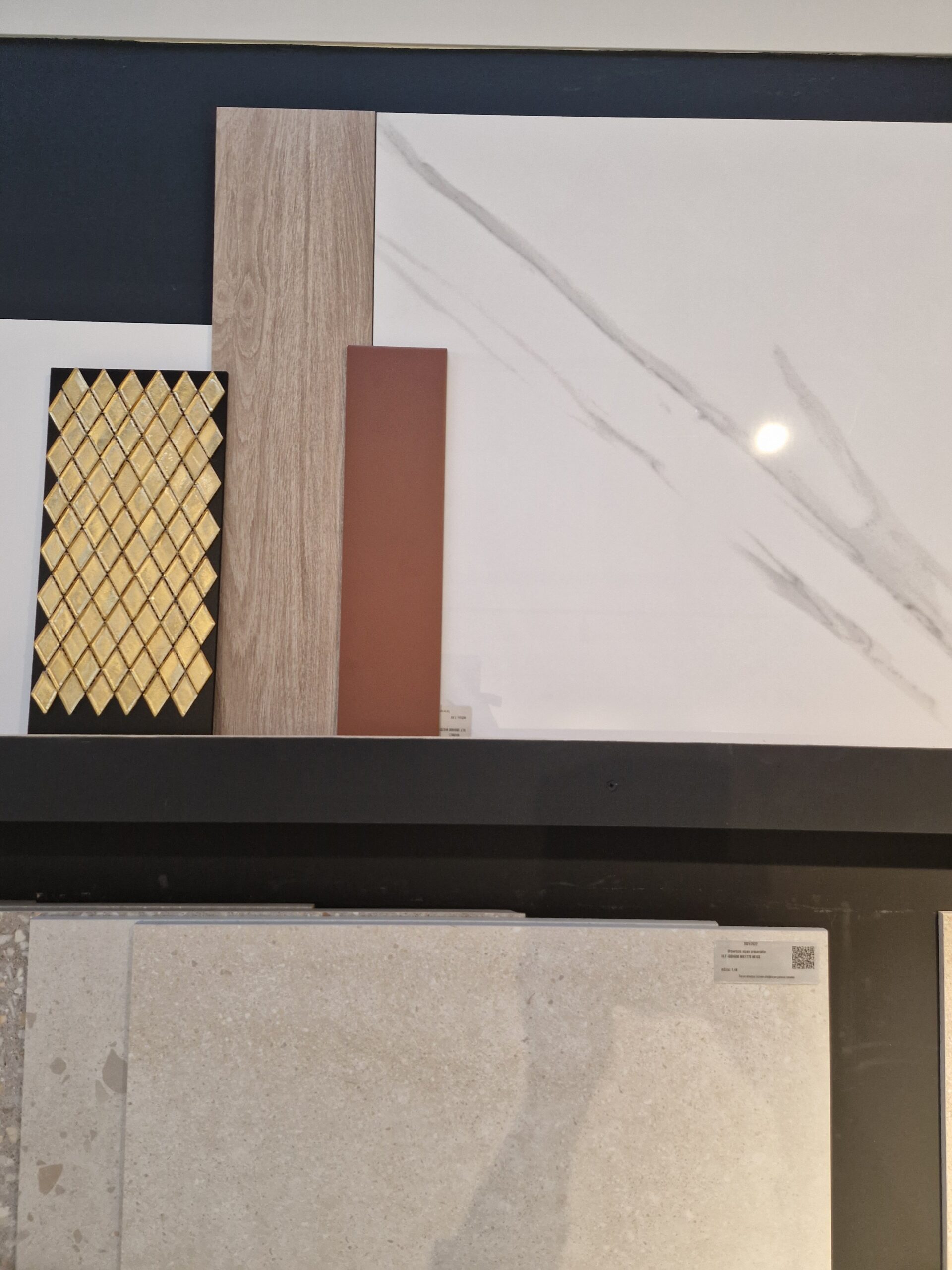 URBAN tegel 9X37 cm Rood mat