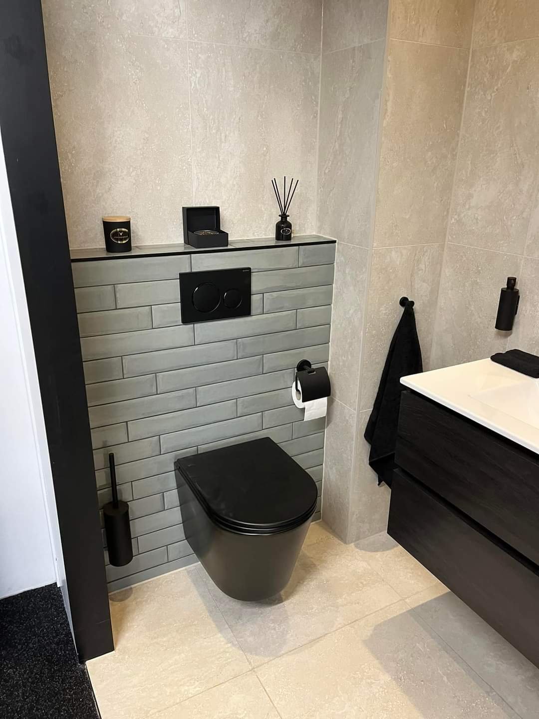 FRAMMENTI tegel 7X40 cm Groen glans