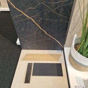 FUSION tegel 6X25 cm Zwart glans