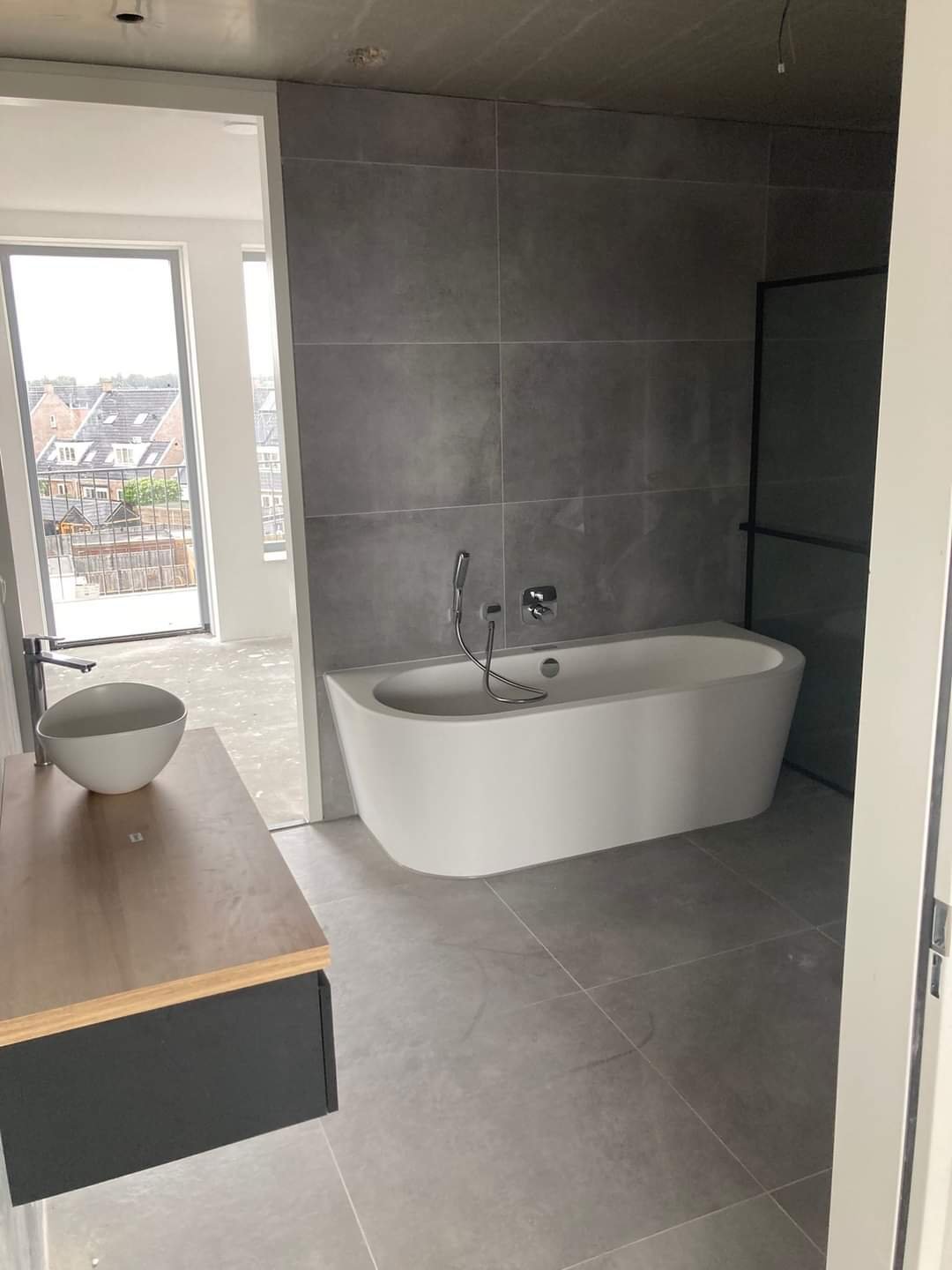 FREESPACE tegel 60X120 cm Grijs mat