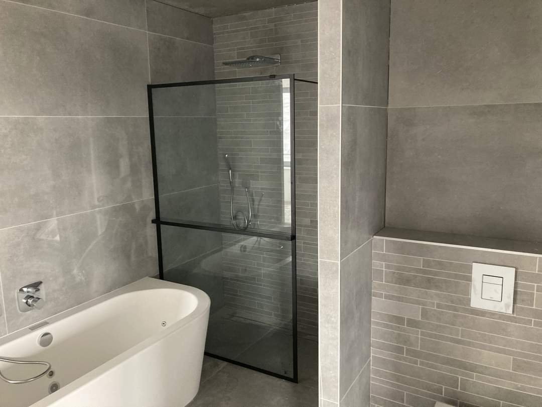 FREESPACE tegel 60X120 cm Grijs mat