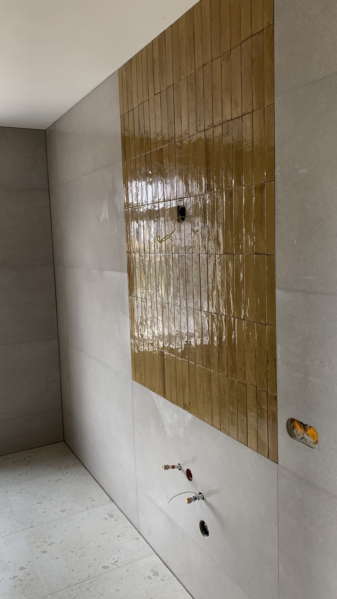 FUSION tegel 6X25 cm Geel glans