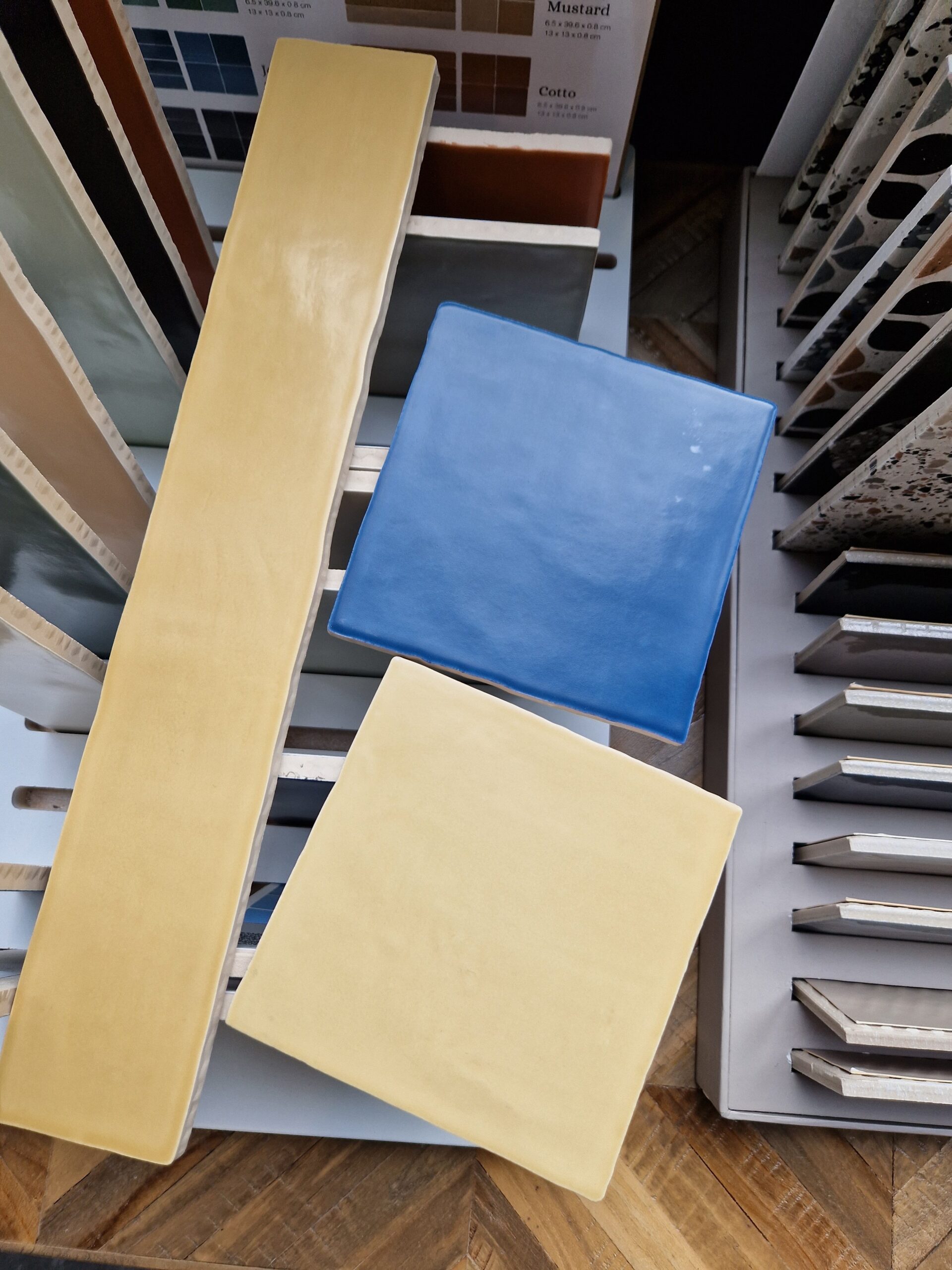 SENSE tegel 6X39 cm mustard mat